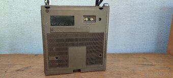 Radiomagnetofon Sony - 12