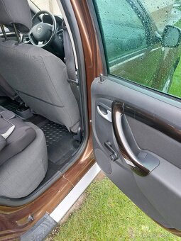 Predam Dacia Duster 1.5 dci - 12