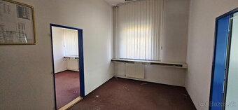 Obchodný priestor Veľký Krtíš - 12