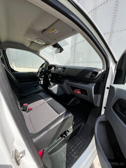 Toyota Proace 2.0 / 90Kw - 12