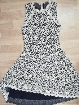 Nove saty Chantall , cervene saty s volanom - 12