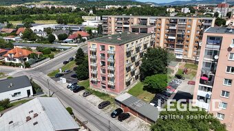 Garsónka Nové Mesto nad Váhom, balkón, rekonštrukcia, zariad - 12