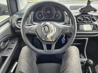 Volkswagen Up Basis 1.0 - 12