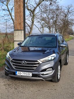 Hyundai Tucson 1.6 Gdi - 98 000km - 12
