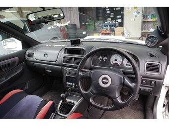 Subaru Impreza Type R STi JDM 1999 coupe 22B 310 koní - 12
