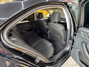 Škoda Superb 1.4 TSI 150k ACT Ambition - 12