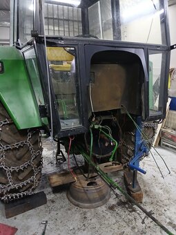 Traktor John deere 3130 - 12