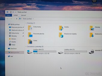 Intel Q9400 6GB GTX460 SSD - 12