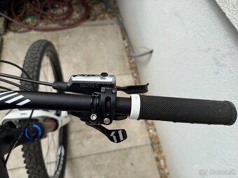 Predám horský bicykel Specialized Stumpjumper FSR Elite 29 - 12