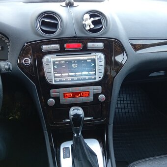 Ford Mondeo combi automat - 12