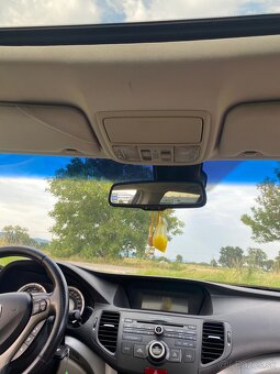 Predám Honda 2,2diesel Accord tourer 2010 - 12