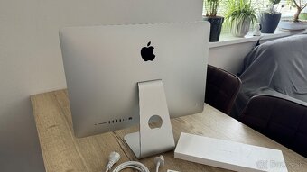 Apple iMac Retina 4K 21.5 2017 512GB - 12