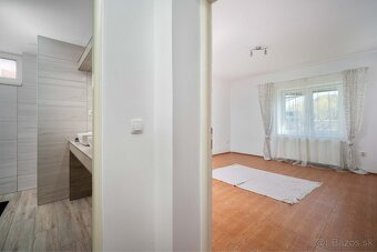 DVA DOMY S POZEMKOM A NEKONEČNÉ MOŽNOSTI - 12