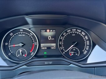 Škoda Superb Combi 2.0 TDI Style DSG - 12