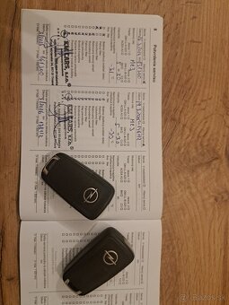 Opel corsa 1.4 i drive - 12