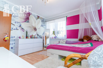 Exkluzívny prenájom: veľkometrážny 4-izbový byt v obľúbenej  - 12