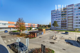 1,5izb.byt, rekonštruovaný, 33m2, Učnovská  ul, KE-časť Šaca - 12