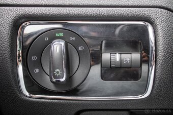 Škoda Superb Combi 2.0 TDI 4x4 DSG - 12