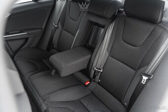 Volvo S60 D4 2.0L Drive-E Kinetic Geartronic - 12