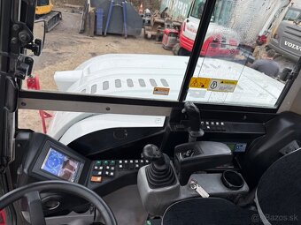 Takeuchi TB 295W, r.v. 2020, klima, dobrý stav - 12