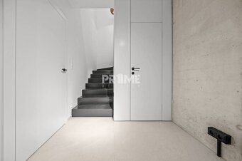 EXKLUZÍVNY MEZONETOVÝ 4i byt ( 103 m2 ), NADSTAVBA, KLÍMA, L - 12