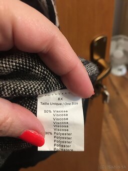 NOVÝ FENDI damsky svetrik z kapucnickou L - 12