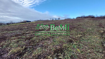 Predaj veľký stavebný pozemok v obci Malé Kršteňany - 12