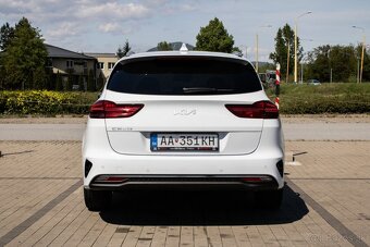 Kia Ceed SW 1.6 CRDi MHEV Gold - 12