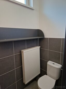 Predám prízemný priestor Piešťany ( Floreát ) - 12