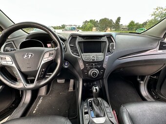 Hyundai grand santafe - 12