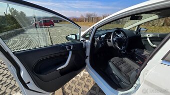 Ford Fiesta 1.4 16 V (71kW) - 12