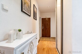 NA PREDAJ 3 IZBOVÝ BYT S TERASOU, PARKOVANÍM A ZÁHRADOU - 12