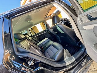 Škoda Octavia COMBI 2.0TDI - 12
