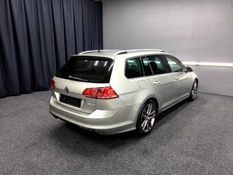 Volkswagen Golf 2,0 TDI R LINE 4 - MOTION - 12