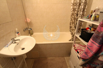 VEĽKÝ, ZREKONŠTRUOVANÝ 1I BYT AJ SO ZARIADENÍM V DÚBRAVKE - 12