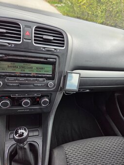 Predam Volkswagen Golf 1.6 TDI 77 KW Rok 2011 - 12