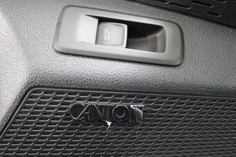 Škoda Octavia Combi 2.0 TDI RS DSG - 12