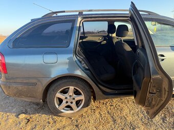 Škoda Octavia 2.0 TDI - 12