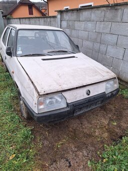 Škoda favorit - 12