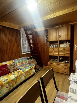 PREDAJ - CHATKA nad priehradou Lipovina - 12