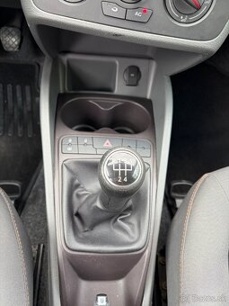 Seat Ibiza ST 1.2i - 12