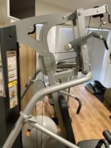 Lifefitness  kladková posilovacia multi stanica - 12