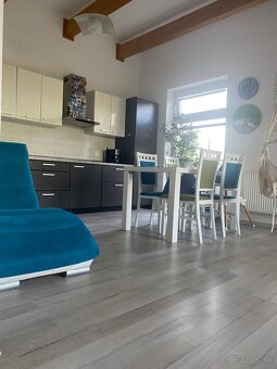 Exkluzívne ponúkam na predaj RD v Beckove. - 12