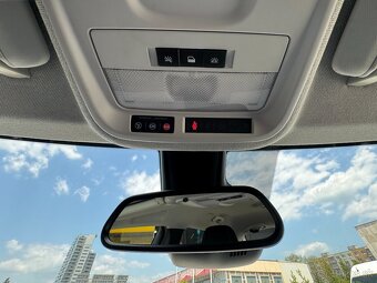 PREDÁM OPEL CROSSLAND X ENJOY 5 dv. 1,2i TURBO 81 kW MT5 - 12