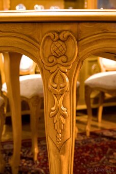 Elegantná duša minulosti luxusná rustikálno-baroková jedáleň - 12