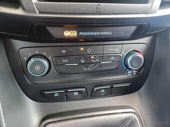 Ford Tourneo Grand Tourneo Connect 1.5 TDCi EcoBlue Trend - 12