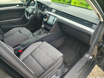 Volkswagen Passat Variant Comfortline 2.0TDI 110KW DSG 2023 - 12
