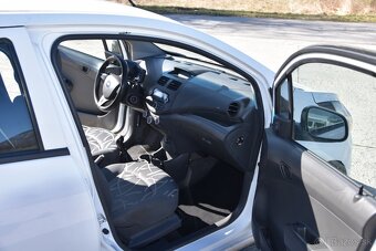 Chevrolet Spark 1,0 - 12