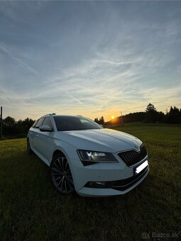 Superb 3 2.0 TDi 140kw 4x4 - 12