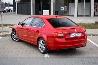 SKODA OCTAVIA 3  2,0TDi 110kW, DSG, Hatchback - 12